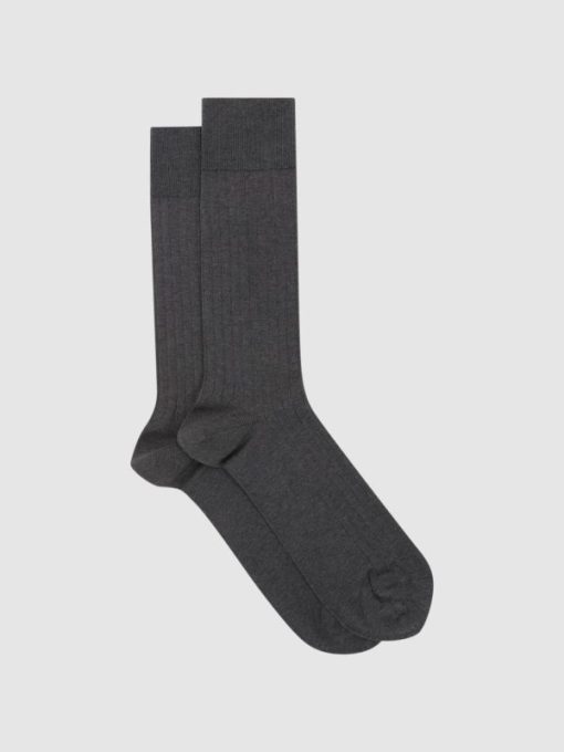 Theknightrobe.shop0d21a914b9 1