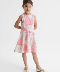 Theknightrobe.shop102ae636e2 1