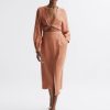 Theknightrobe.shop197d7ba72d 3
