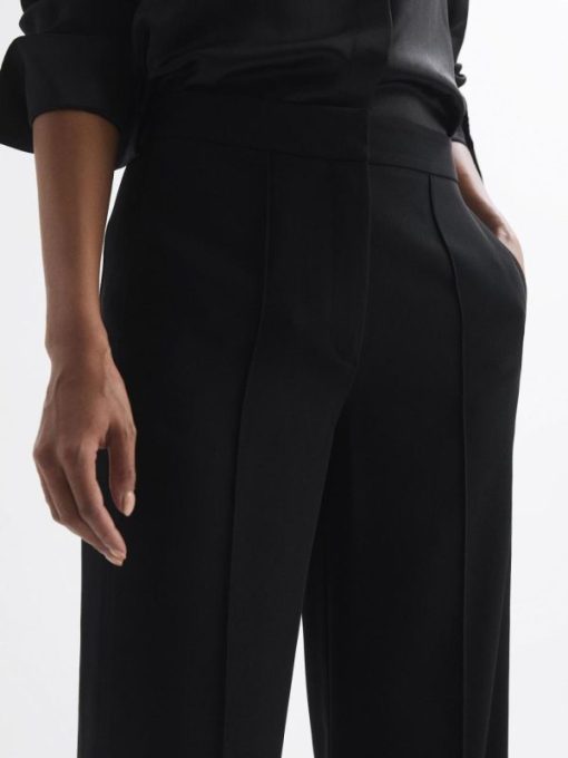Theknightrobe.shop23bdfa510e 3