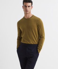 Theknightrobe.shop2c41bde70c 1