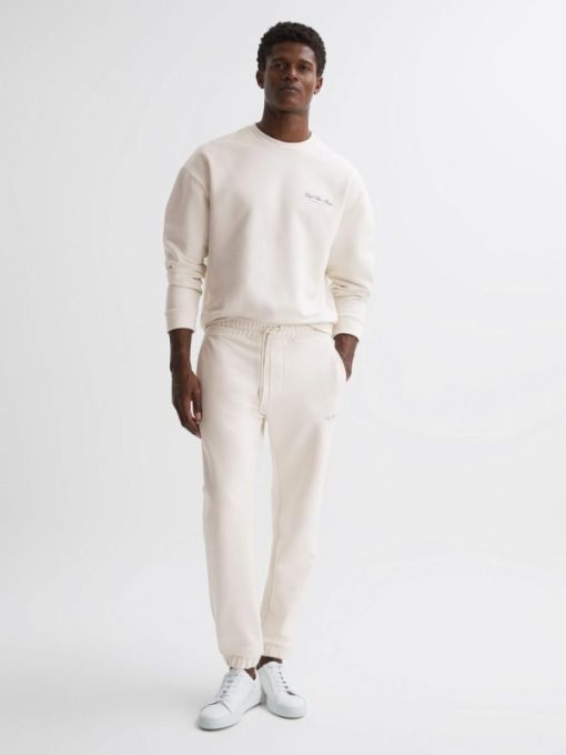 Theknightrobe.shop2fbf14685f 1