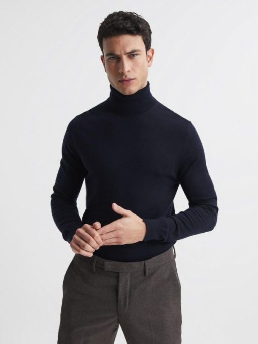 Theknightrobe.shop3225a8e901 1