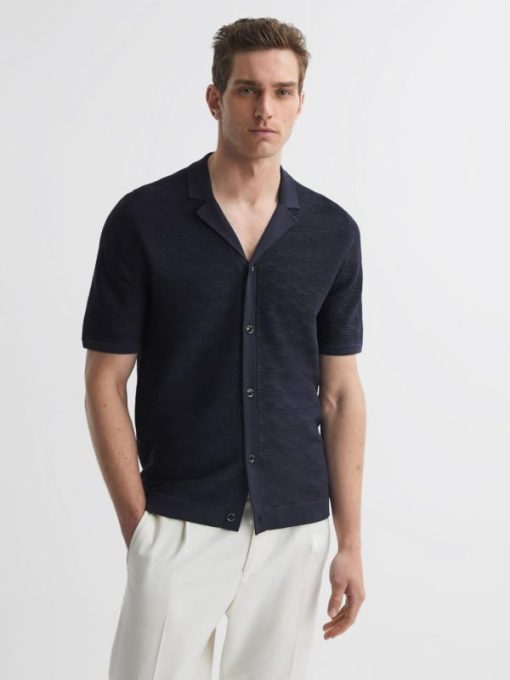 Theknightrobe.shop36956f85dc 1