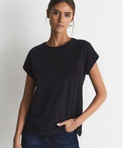 Theknightrobe.shop39c98d6b97 1
