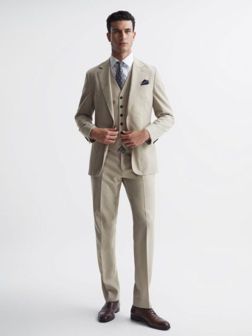 Theknightrobe.shop4037f4e659 6