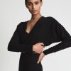 Theknightrobe.shop4ae78ef71b 4