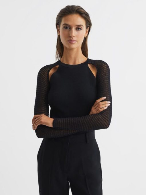 Theknightrobe.shop4b6605a730 1