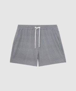 Theknightrobe.shop50224deb9c 2