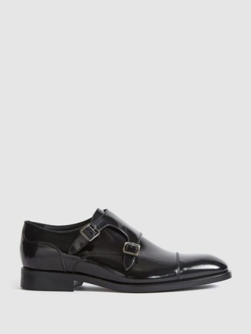 Theknightrobe.shop5289bb16d7 1