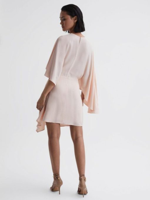Theknightrobe.shop5b307d4467 3