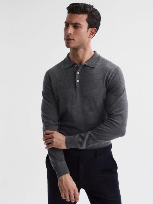 Theknightrobe.shop5e8ce137b8 1