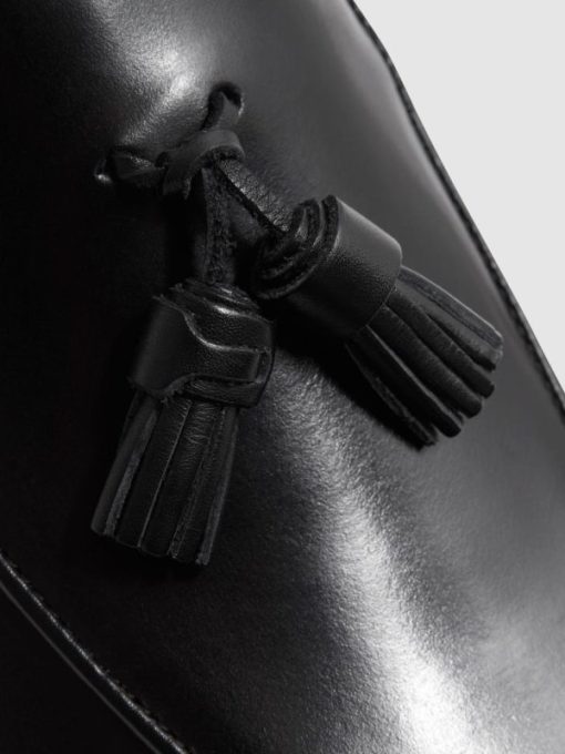 Theknightrobe.shop74746c30f3 6