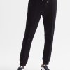 Theknightrobe.shop76118eafd7 1