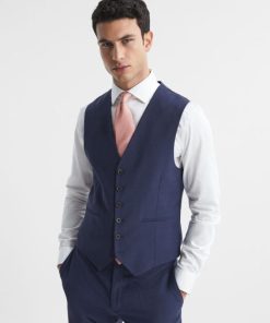 Theknightrobe.shop7c63a0b701 1