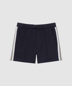 Theknightrobe.shop829c0fbb0c 2