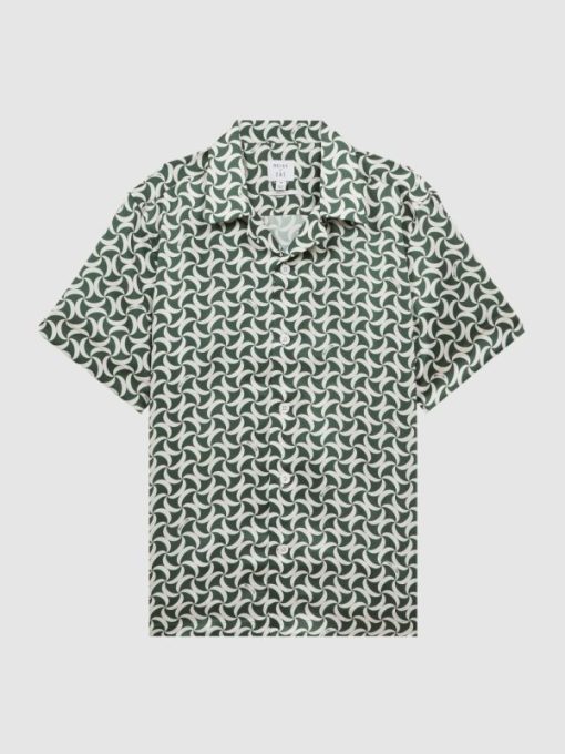 Theknightrobe.shop8357af38eb 2