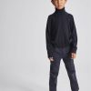 Theknightrobe.shop8a7f1cb2c3 4