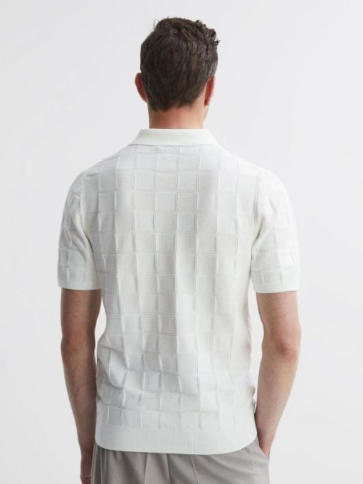 Theknightrobe.shop9184f4260e 4
