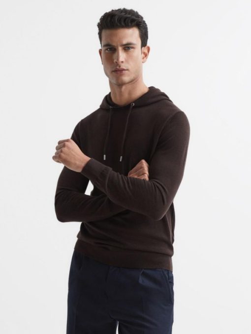 Theknightrobe.shop96cf0c4fb2 1