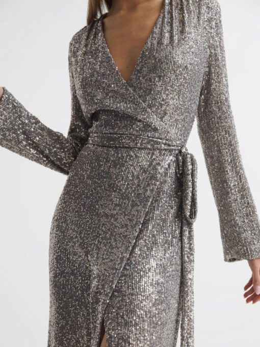Theknightrobe.shop9dc802b843 4
