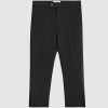 Theknightrobe.shopa9ce4041c7 2