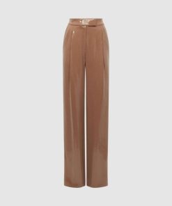 Theknightrobe.shopba9fed1181 2