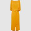 Theknightrobe.shopc10b227729 2