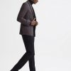 Theknightrobe.shopc53c27ffee 1