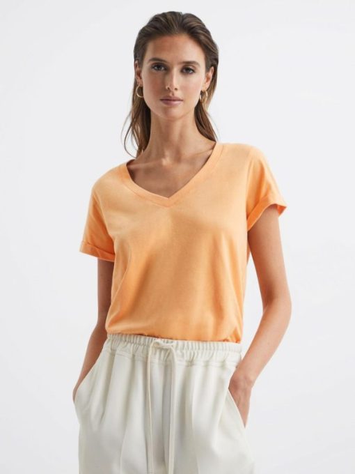Theknightrobe.shopc5928a4918 1