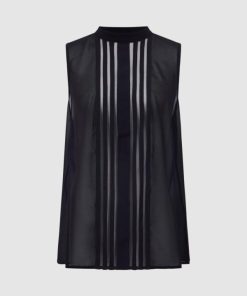 Theknightrobe.shopc5f212b323 2