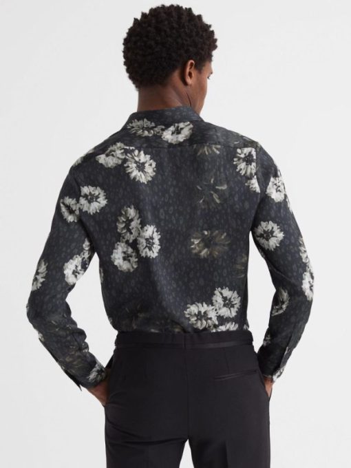 Theknightrobe.shopce96c20798 5
