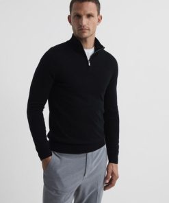 Theknightrobe.shopd383f0e37d 1