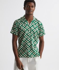 Theknightrobe.shopf2e1645f6c 1