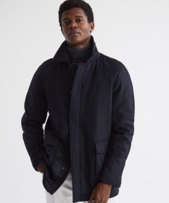 Theknightrobe.shopf8b4b825ef 1